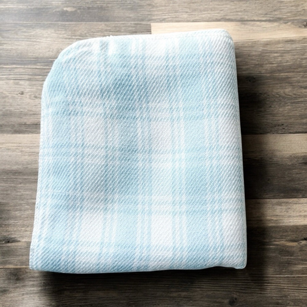 GiGi Knits Vintage 80s 90s Blue Plaid Baby Receiving Blanket NOS Acrylic NWOT